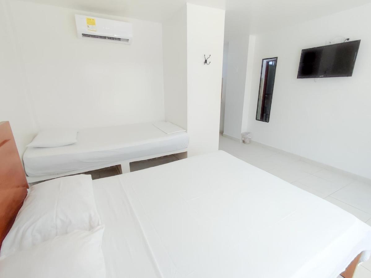 Hotel Portoalegre Coveñas Екстериор снимка