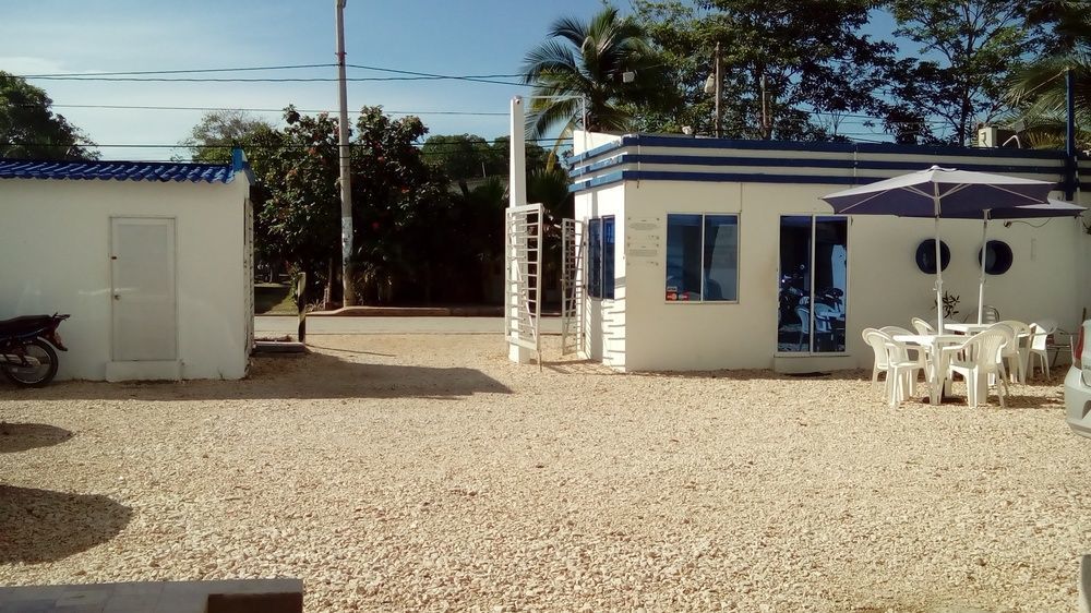Hotel Portoalegre Coveñas Екстериор снимка